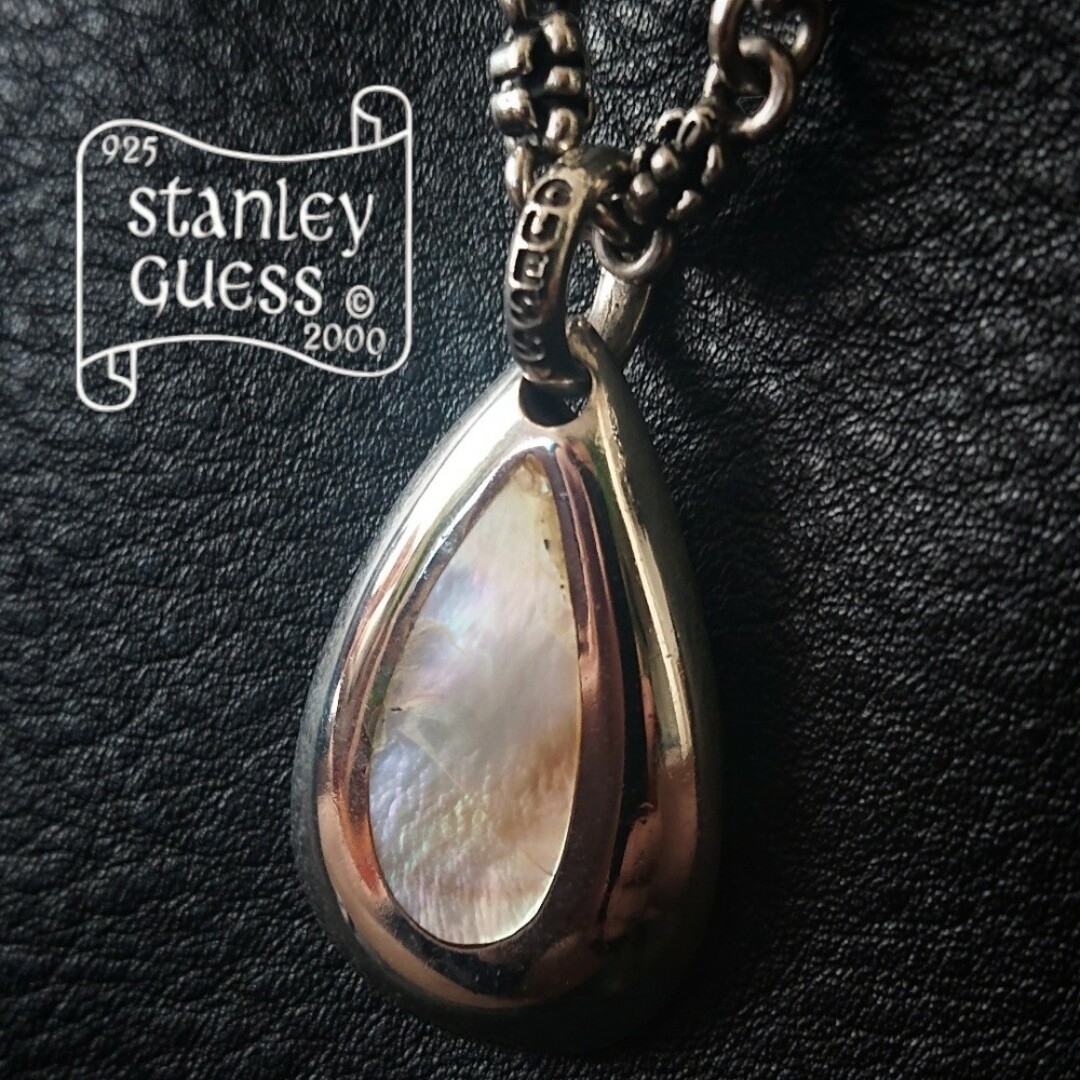 STANLEY GUESS】シェル in ティアドロップ ペンダントトップ-
