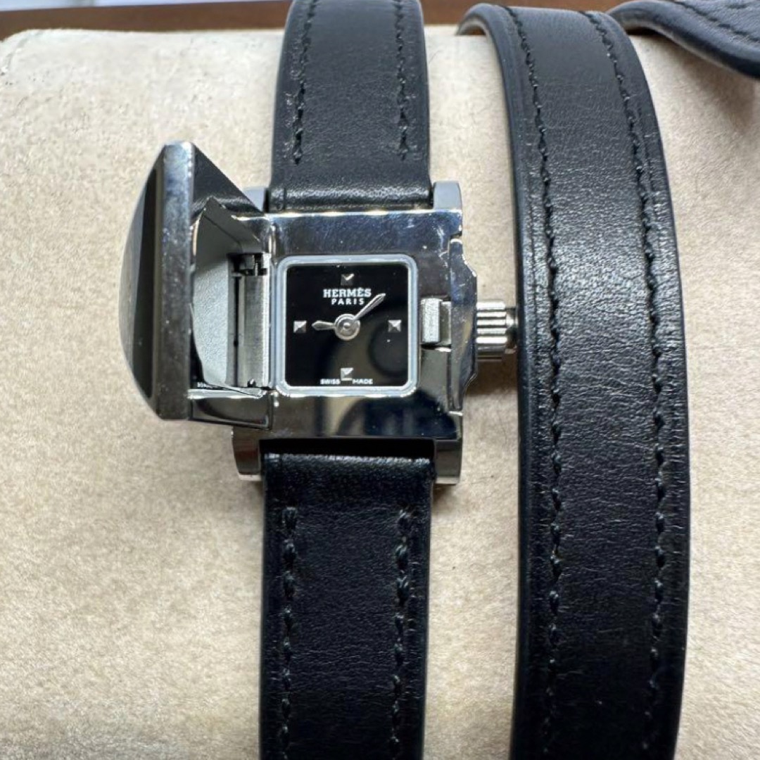Hermes(エルメス)のHERMES Medor Rock Calfskin Watch レディースのファッション小物(腕時計)の商品写真