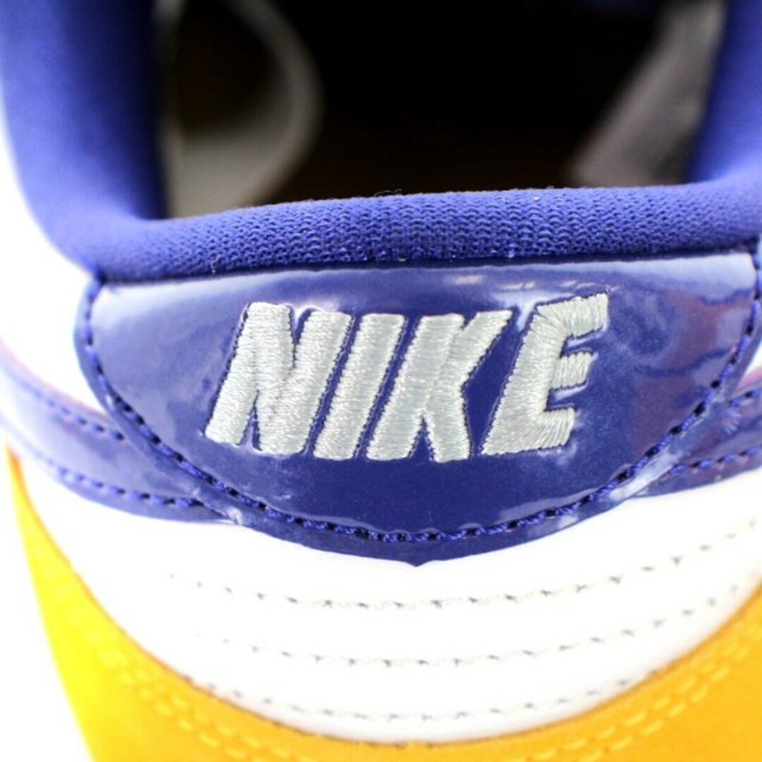 ナイキ エスビー ダンク ロー レーザーオレンジ 28cm  メンズの靴/シューズ(スニーカー)の商品写真