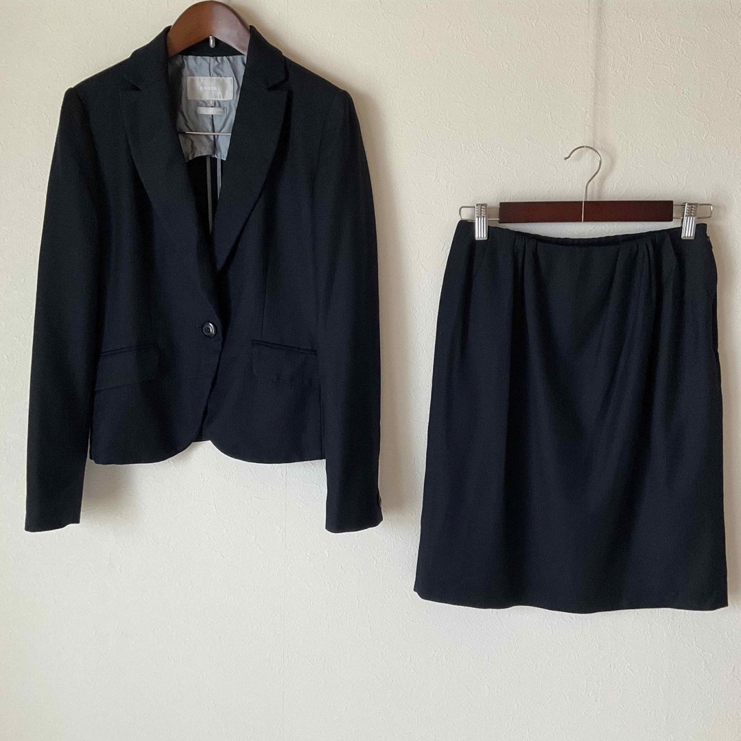 【極美品】Ballsey スカートスーツ 38 OL 入学式 ママ　お受験　濃紺 | フリマアプリ ラクマ