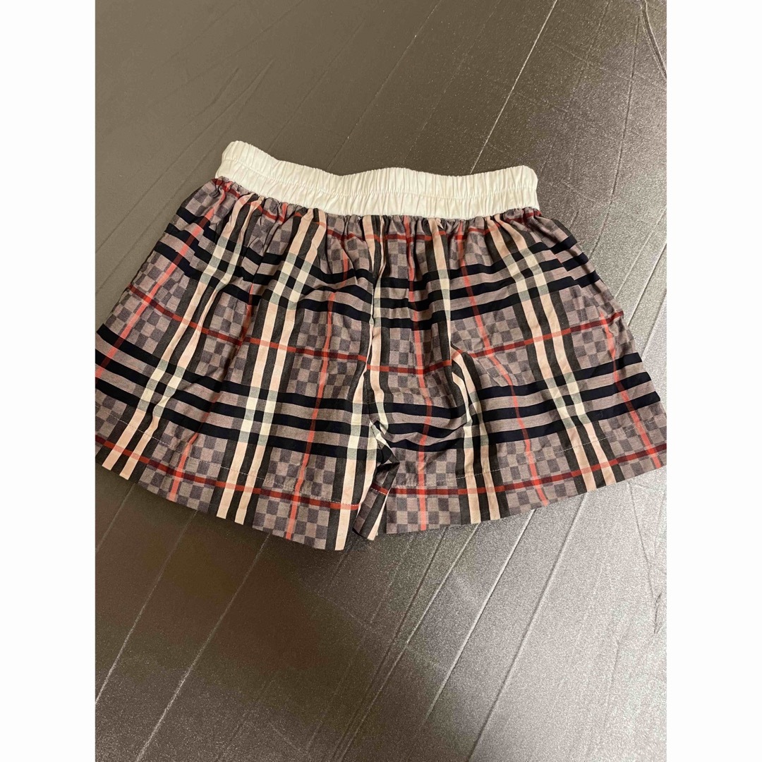 BURBERRY(バーバリー)のショーパン キッズ/ベビー/マタニティのキッズ服女の子用(90cm~)(パンツ/スパッツ)の商品写真