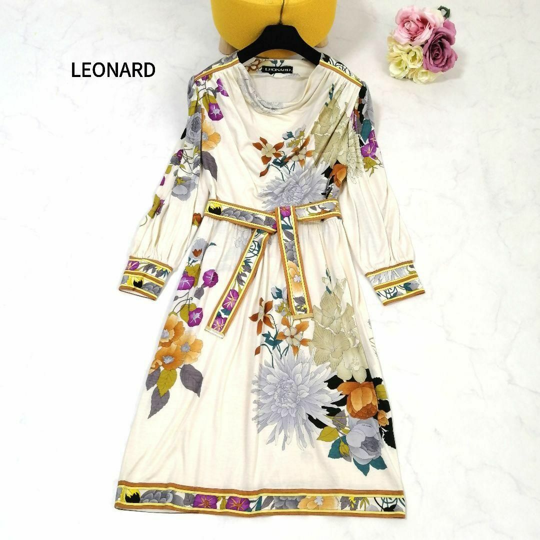 LEONARD - 美品✨ レオナール ワンピース トリム ベルト シルク 花柄 M ...