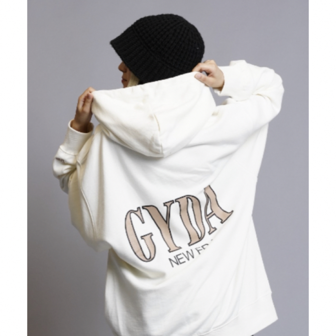 GYDA(ジェイダ)のNEW ERA/ニューエラ × GYDA レディースのトップス(パーカー)の商品写真