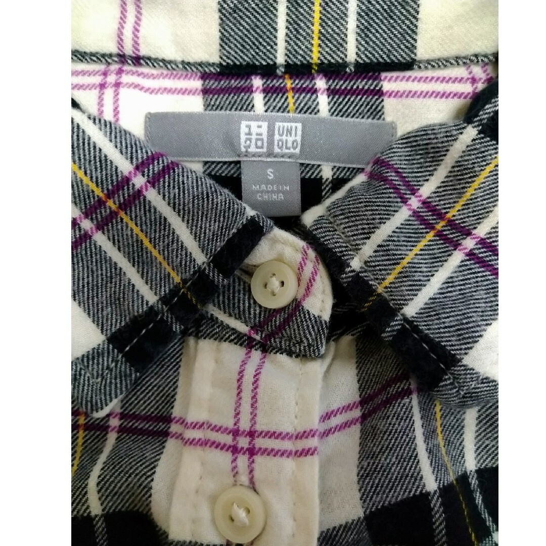 UNIQLO(ユニクロ)のUNIQLO ユニクロ チェック長袖シャツ Sサイズ レディースのトップス(シャツ/ブラウス(長袖/七分))の商品写真