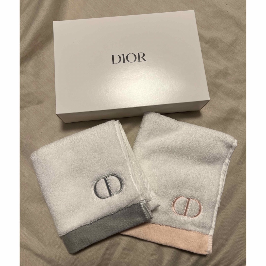 Dior(ディオール)のDior エンタメ/ホビーのアニメグッズ(タオル)の商品写真