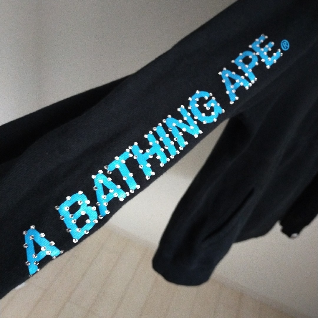 A BATHING APE スワロフスキープルオーバーパーカー ラインストーン 2