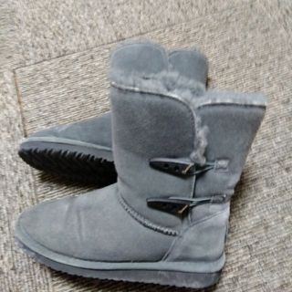 ベアパウ(BEARPAW)のブーツ(ブーツ)