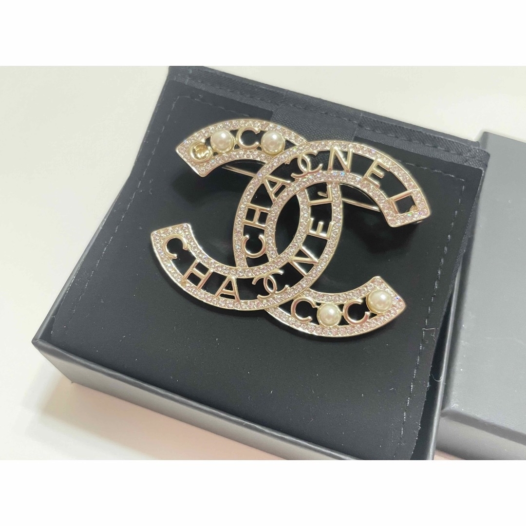 CHANEL シャネル ココマーク ブローチ ゴールド パール 新品 限定品-