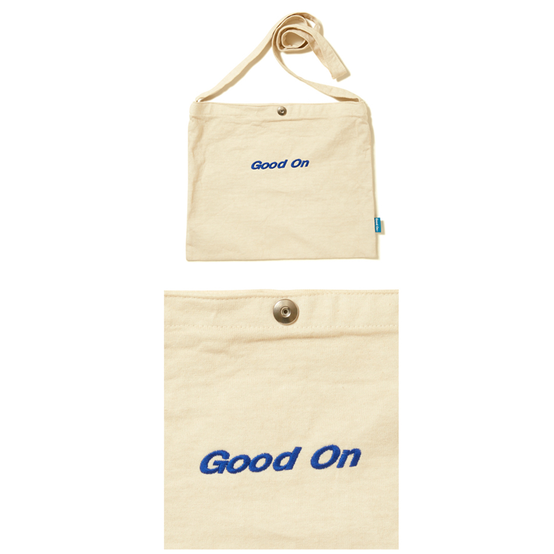 Good On(グッドオン)の未使用 Good On グッドオン ヘビージャージーロゴ刺繍 サコッシュ 廃盤品 メンズのバッグ(ショルダーバッグ)の商品写真