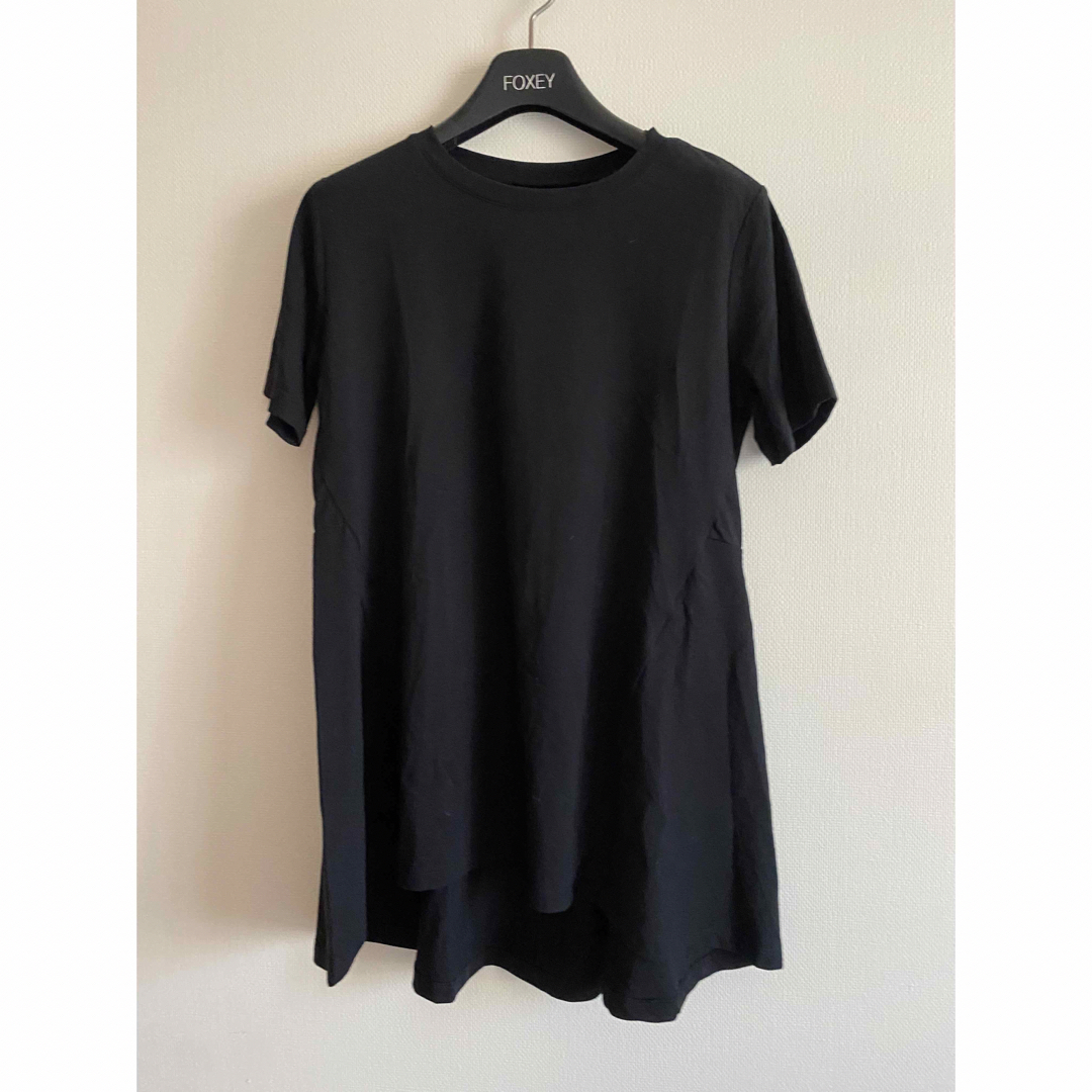 新品　provador 黒Tシャツ レディースのトップス(Tシャツ(半袖/袖なし))の商品写真