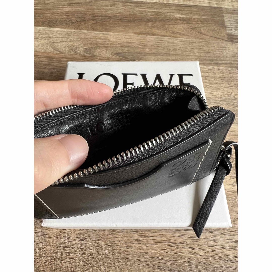 LOEWE(ロエベ)のLoewe 定期入れ　パスケース　コインケース レディースのファッション小物(名刺入れ/定期入れ)の商品写真