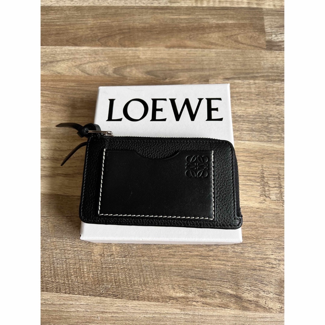 LOEWE(ロエベ)のLoewe 定期入れ　パスケース　コインケース レディースのファッション小物(名刺入れ/定期入れ)の商品写真