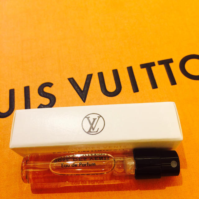 LOUIS VUITTON(ルイヴィトン)のRose des vents ルイヴィトン香水 コスメ/美容の香水(ユニセックス)の商品写真