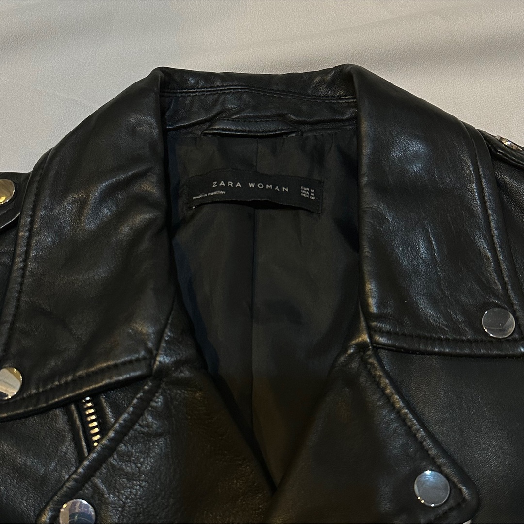 ZARA(ザラ)のZARAザラシープレザーライダースジャケットM レディース本革羊革 レディースのジャケット/アウター(ライダースジャケット)の商品写真