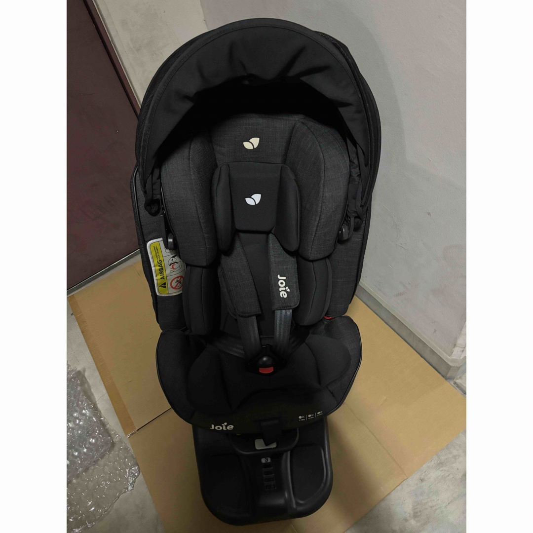 joie stages isofix ジョイー　ステージス　チャイルドシート