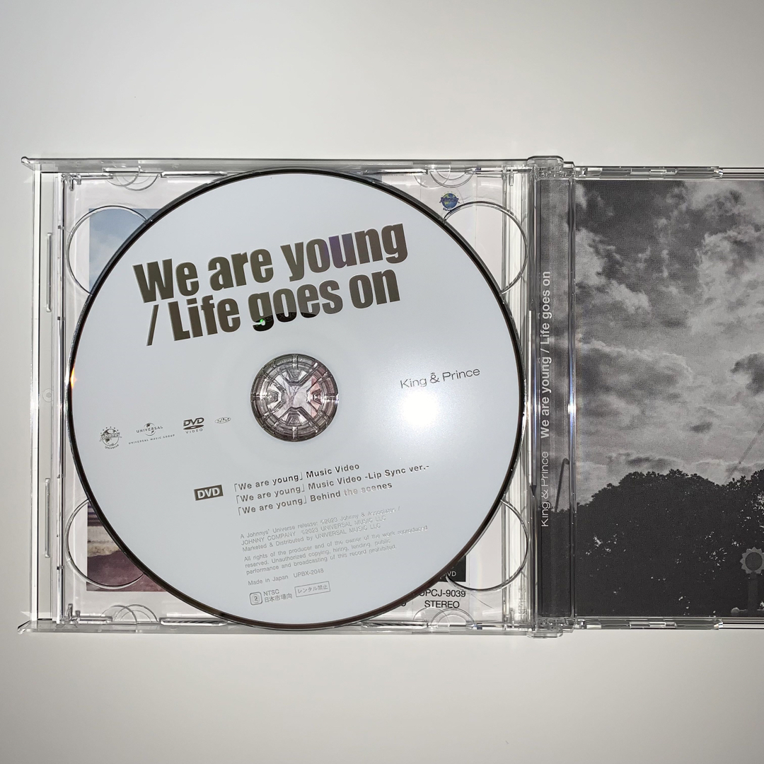 King & Prince(キングアンドプリンス)のking＆Prince We are young/Life goes on【B】 エンタメ/ホビーのCD(その他)の商品写真