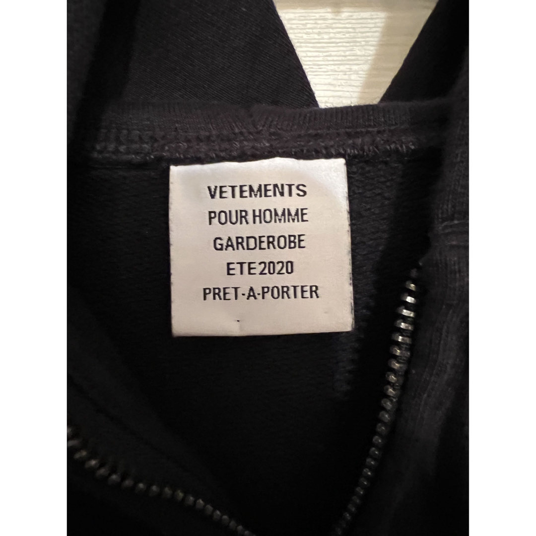 デムナ着用　vetements ラムシュタイン　パーカー　Mサイズ