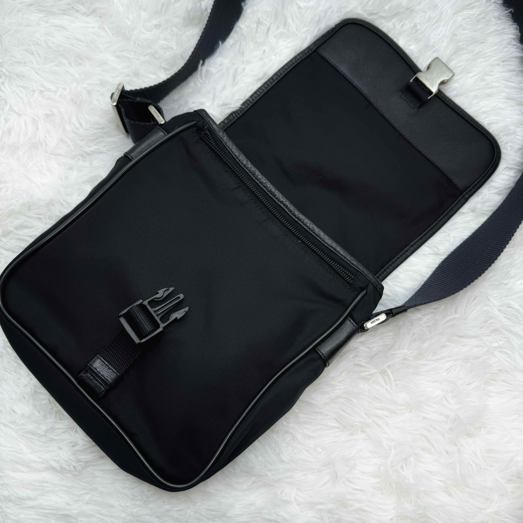 PRADA - 超美品✨PRADA プラダ ショルダーバッグ 三角ロゴ ナイロン