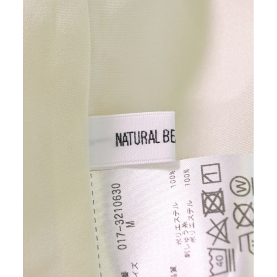 NATURAL BEAUTY BASIC(ナチュラルビューティーベーシック)のNATURAL BEAUTY BASIC ブラウス M 白系x黒(花柄) 【古着】【中古】 レディースのトップス(シャツ/ブラウス(長袖/七分))の商品写真