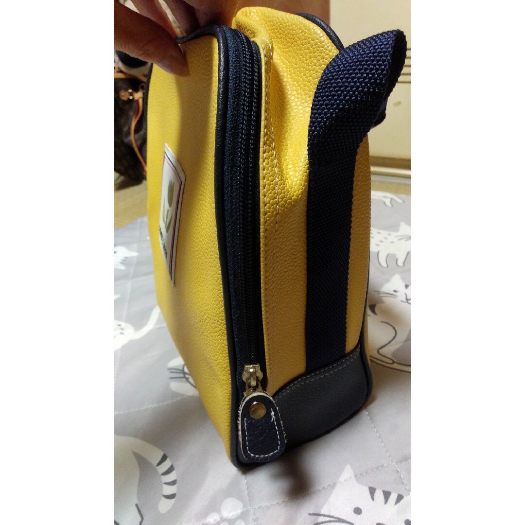 MIZUNO(ミズノ)のほぼ未使用！プライベートレーベルスポーツチューリップが印象的な可愛いハンドバッグ レディースのバッグ(ハンドバッグ)の商品写真