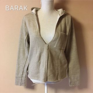 バラク(Barak)の【人気】BARAK．Vネック ベェージュパーカー(カットソー(長袖/七分))