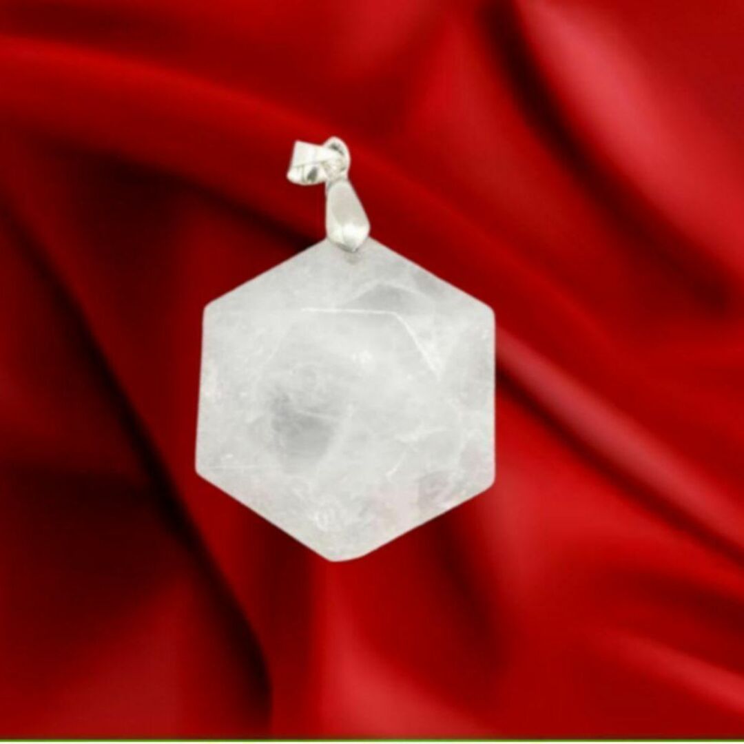 天然六芒星水晶ペンダントトップ チェーンなし 天然石 白濁 浄化 男女 水５ レディースのアクセサリー(ネックレス)の商品写真