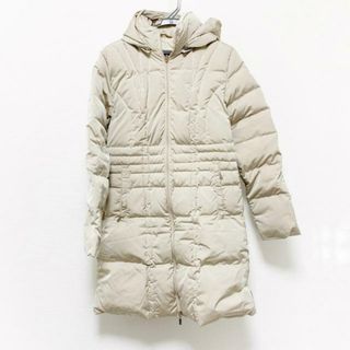 モンクレール ベージュ ダウンコート(レディース)の通販 200点以上