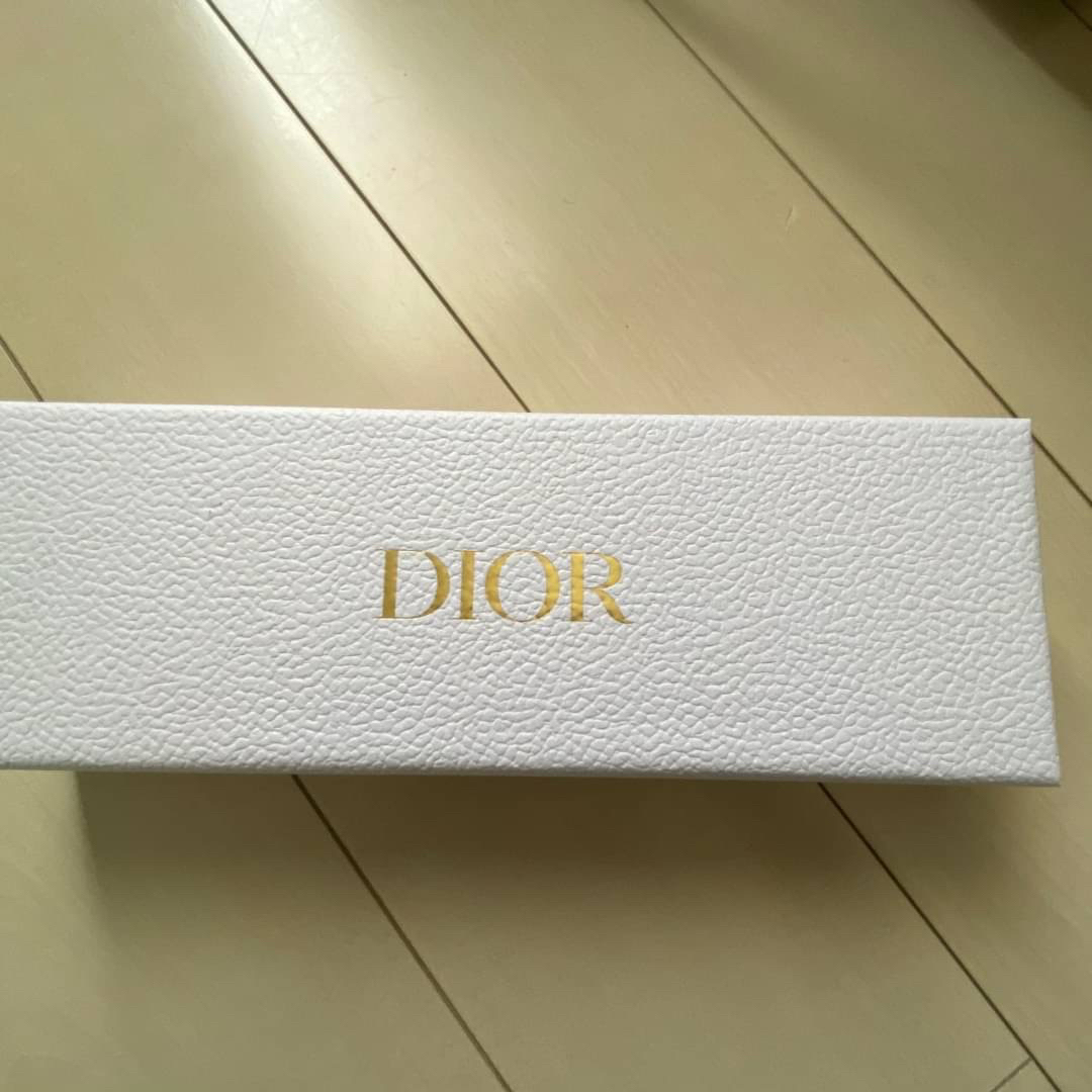 Christian Dior(クリスチャンディオール)の未使用品　Dior ミスディオール トラベルセット　ノベルティ コスメ/美容の香水(香水(女性用))の商品写真