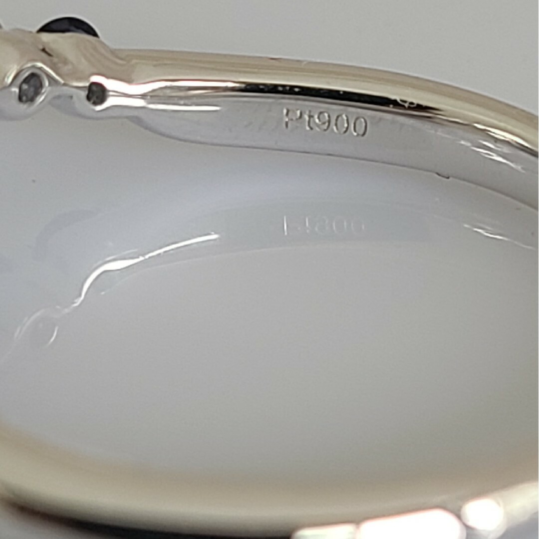 【新品】PT900   サファイア リング レディースのアクセサリー(リング(指輪))の商品写真