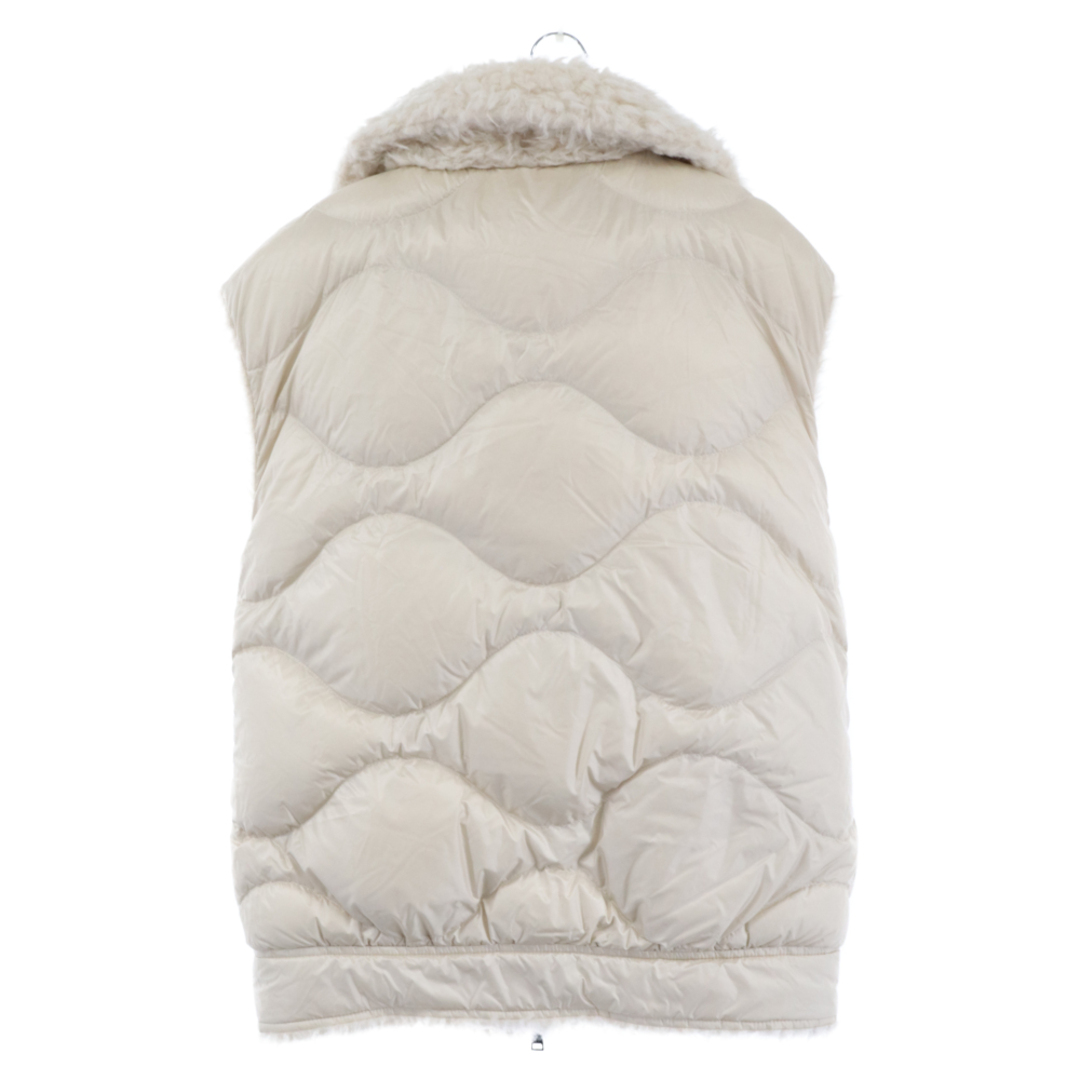 MONCLER(モンクレール)のMONCLER モンクレール 22AW ACHARD VEST アチャード フェイクファー ナイロンリバーシブル ダウンベスト アウター ホワイト H20931A00023 899PE レディースのジャケット/アウター(ダウンベスト)の商品写真