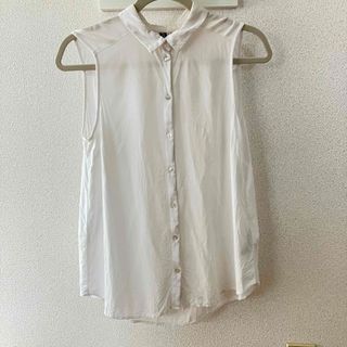 エイチアンドエム(H&M)の袖なし　トップス　H&M(シャツ/ブラウス(半袖/袖なし))