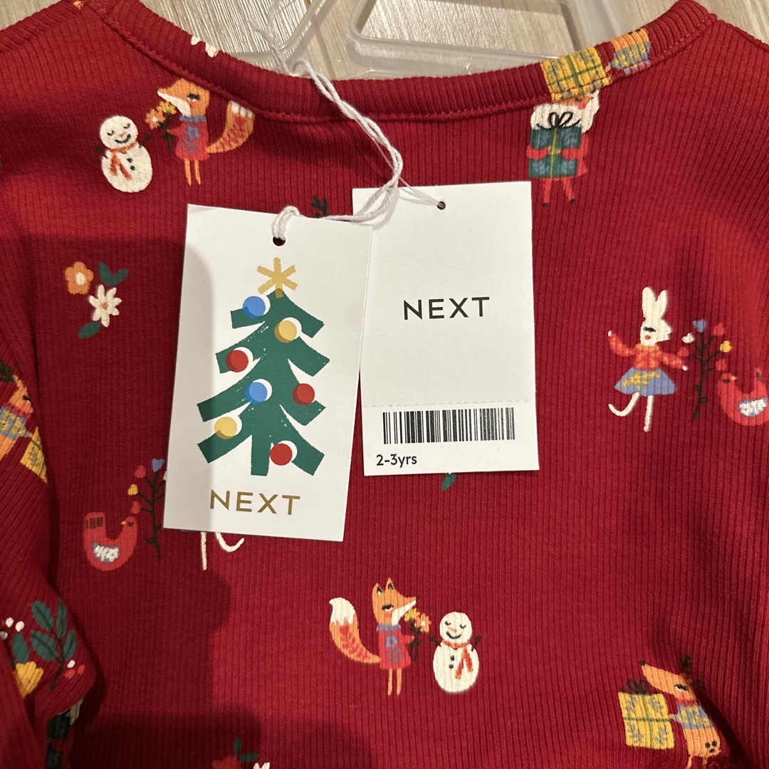 NEXT(ネクスト)のネクスト　クリスマス　ワンピース キッズ/ベビー/マタニティのキッズ服女の子用(90cm~)(ワンピース)の商品写真