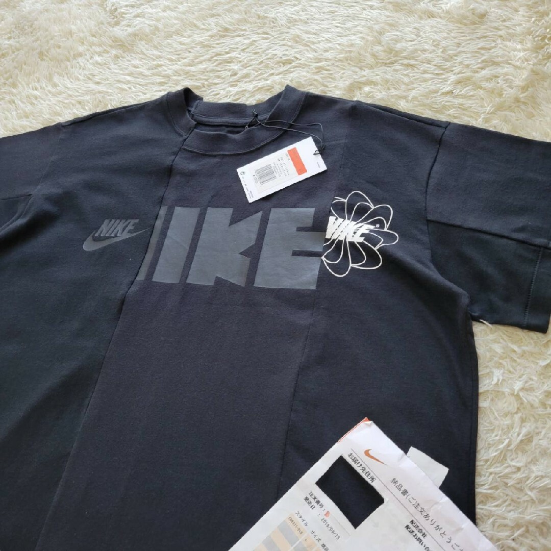 名作【未使用品】NIKE × sacai ハイブリッド 再構築 Tシャツ 黒