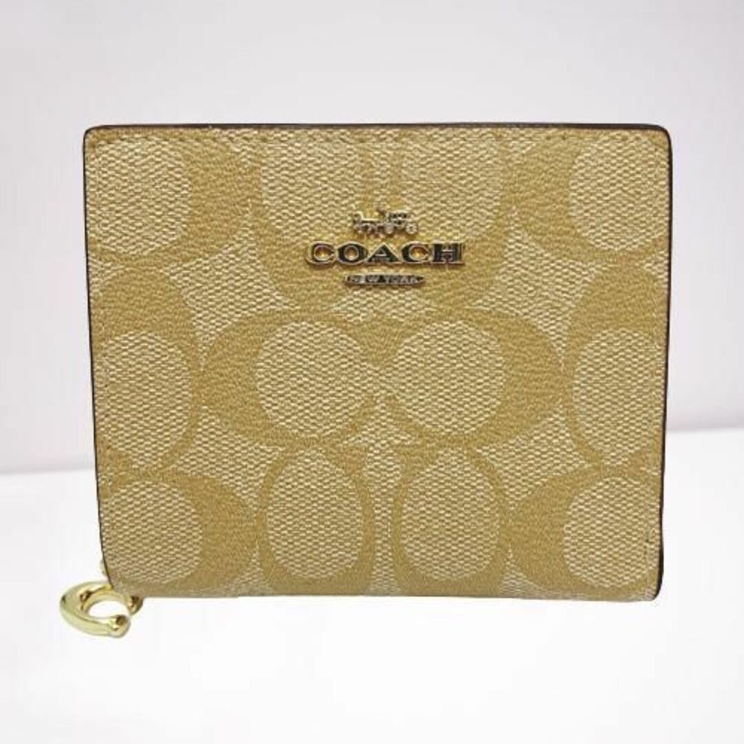 COACH(コーチ)のCOACH 二つ折り財布　コンパクト　ライトカーキ　ピンク C3309 レディースのファッション小物(財布)の商品写真