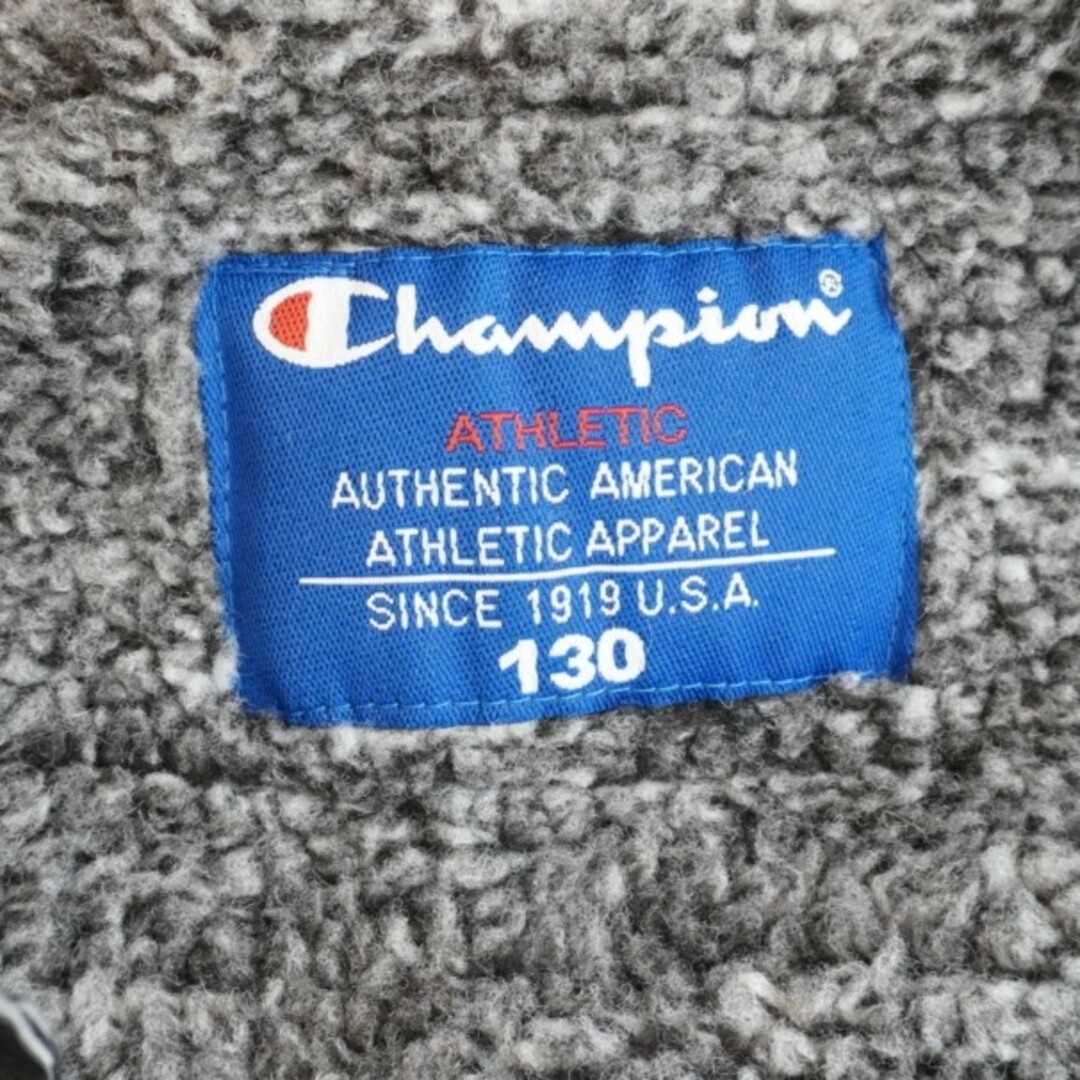 Champion(チャンピオン)のChampion  ベンチコート スポーツ/アウトドアのサッカー/フットサル(ウェア)の商品写真