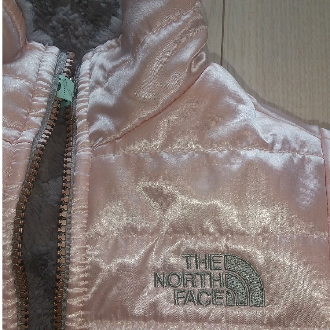 THE NORTH FACE(ザノースフェイス)のノースフェイス　ジャケット　120　7歳　8歳 キッズ/ベビー/マタニティのキッズ服女の子用(90cm~)(ジャケット/上着)の商品写真