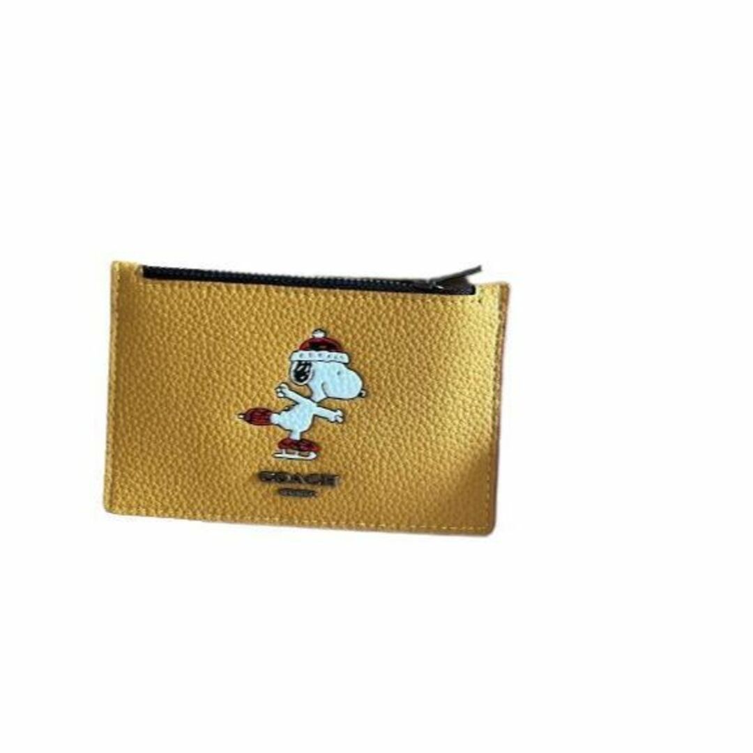 【秋コーデ】✨COACH 小銭入れ財布カードケース スヌーピー イエロー