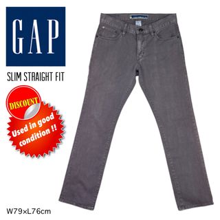 ギャップ(GAP)のGAP☆美品♪♪ グレー後染め スリムフィットストレート カラーデニムパンツ(デニム/ジーンズ)