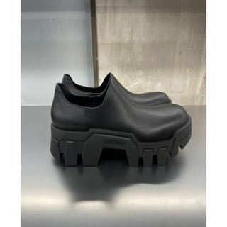 バレンシアガ(Balenciaga)のbalenciaga ブルドーザー ミニ 37(スリッポン/モカシン)