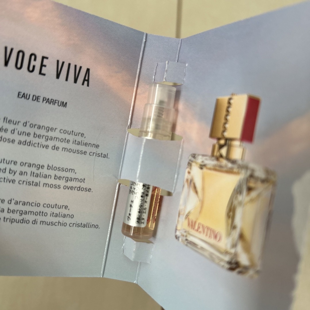 VALENTINO(ヴァレンティノ)のVOGE VIVA VALENTINO コスメ/美容の香水(香水(女性用))の商品写真