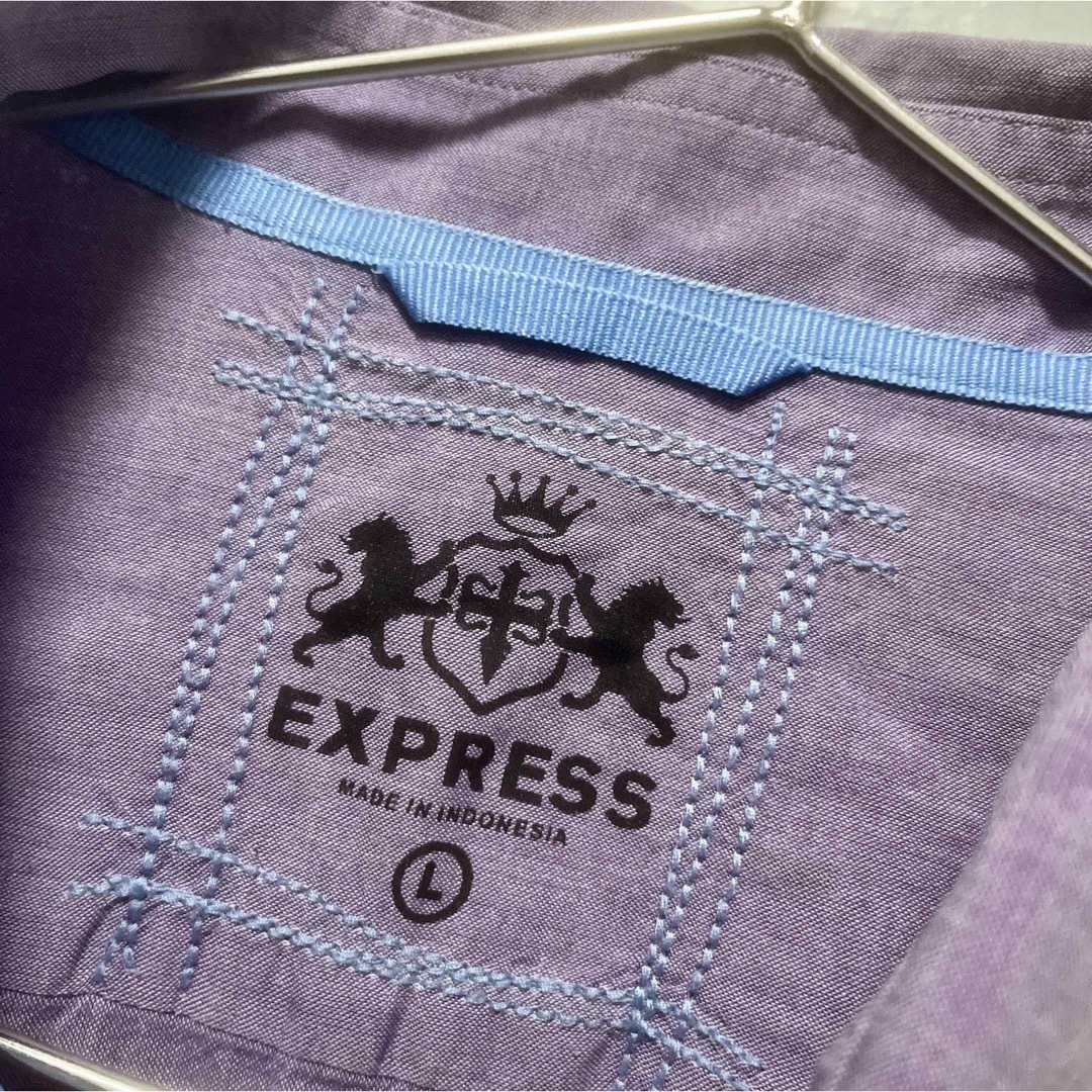 EXPRESS(エクスプレス)のシャツ　長袖　Lサイズ　パープル　紫　ロゴ　刺繍　USA古着　EXPRESS メンズのトップス(シャツ)の商品写真