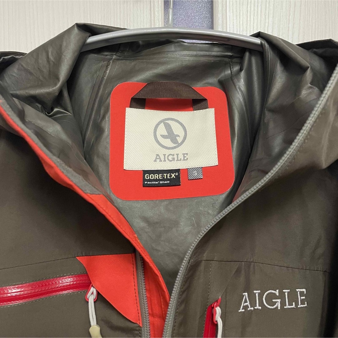 AIGLE(エーグル)のAIGLE GORE-TEX マウンテンパーカー トレッキングジャケット S 茶 メンズのジャケット/アウター(マウンテンパーカー)の商品写真