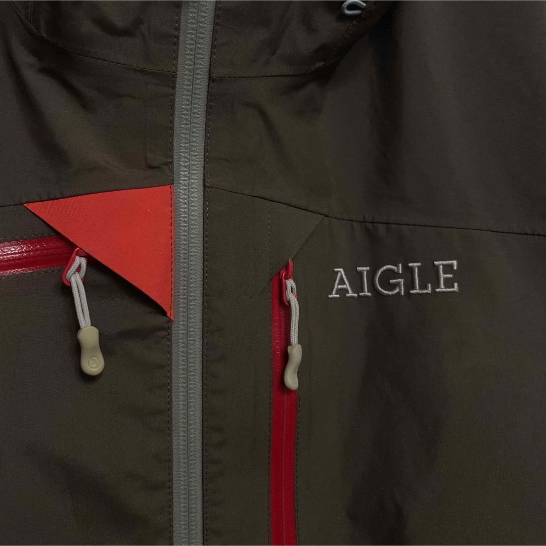 AIGLE(エーグル)のAIGLE GORE-TEX マウンテンパーカー トレッキングジャケット S 茶 メンズのジャケット/アウター(マウンテンパーカー)の商品写真