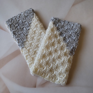 手編み　ハンドウォーマー⑥(手袋)