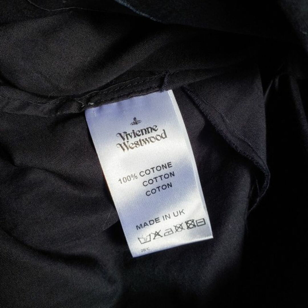 Vivienne Westwood - ヴィヴィアンウエストウッド ワールズ Vivienne Westwood - ヴィヴィアンウエストウッド ワールズ