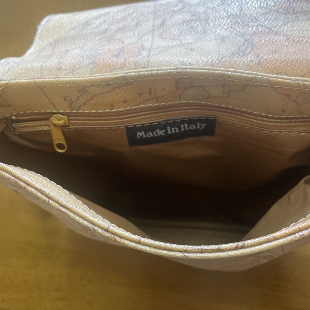 Armani(アルマーニ)のアルマーニビンテージショルダー鞄 レディースのバッグ(ショルダーバッグ)の商品写真
