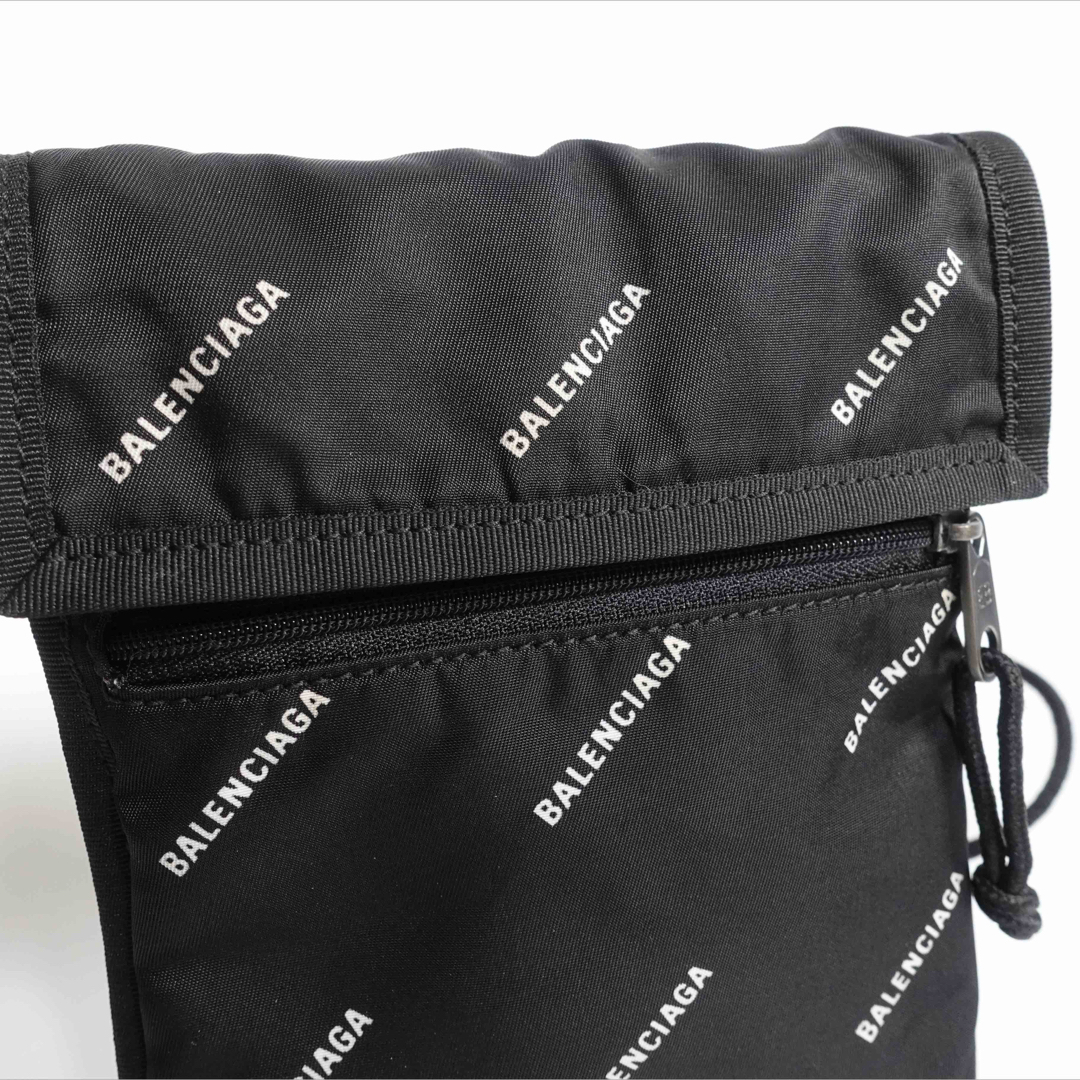 新品　バレンシアガ　エクスプローラー　バッグ　サコッシュ　balenciaga