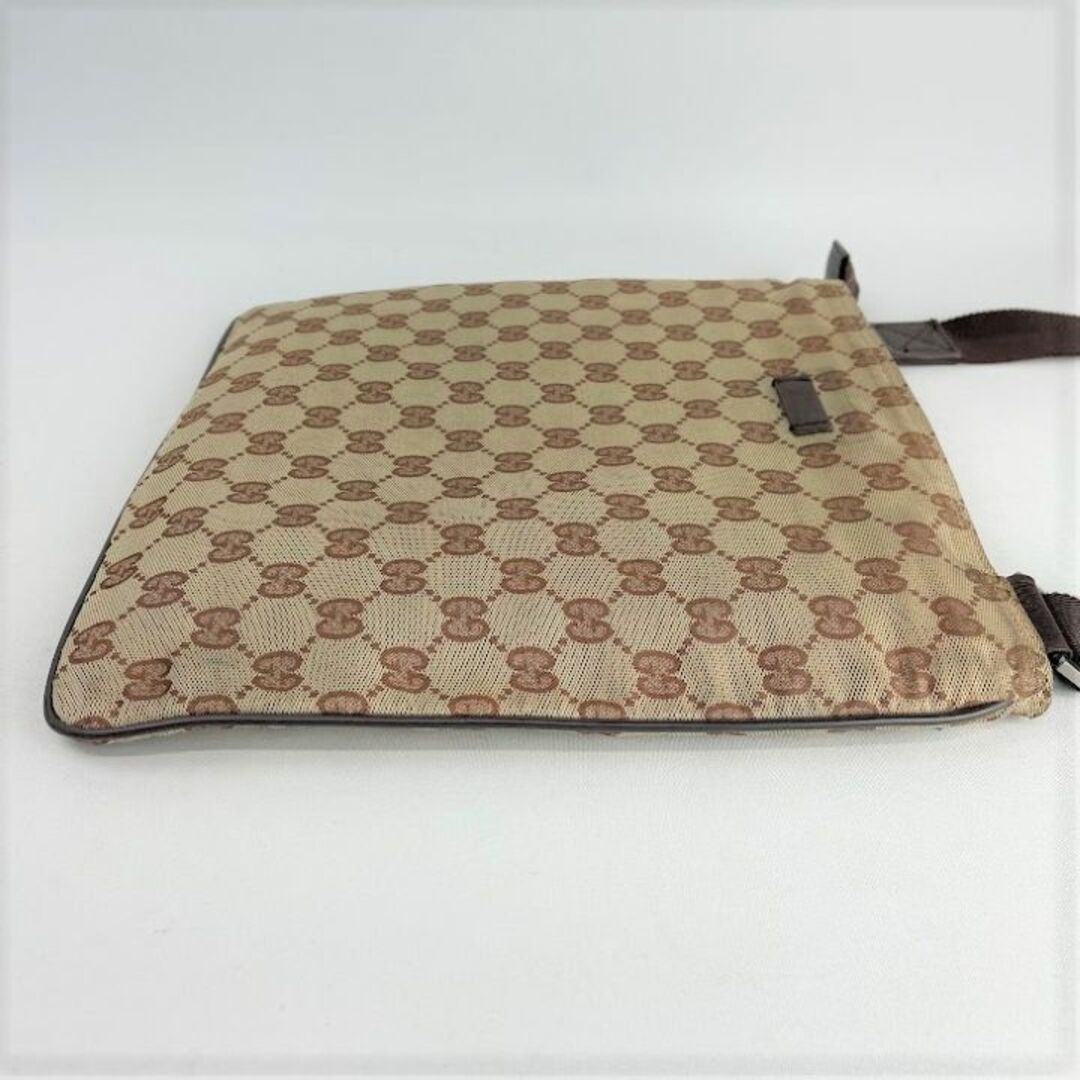 Gucci(グッチ)の■GUCCI グッチ■ GGナイロン 軽量 ショルダーバック ユニセックス メンズのバッグ(ショルダーバッグ)の商品写真