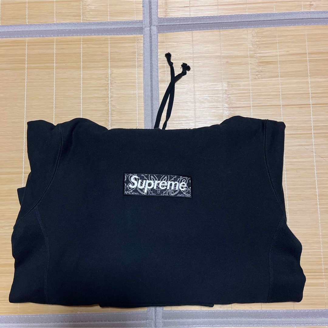 メンズSupreme Bandana Box Hooded Sweatshirt 黒