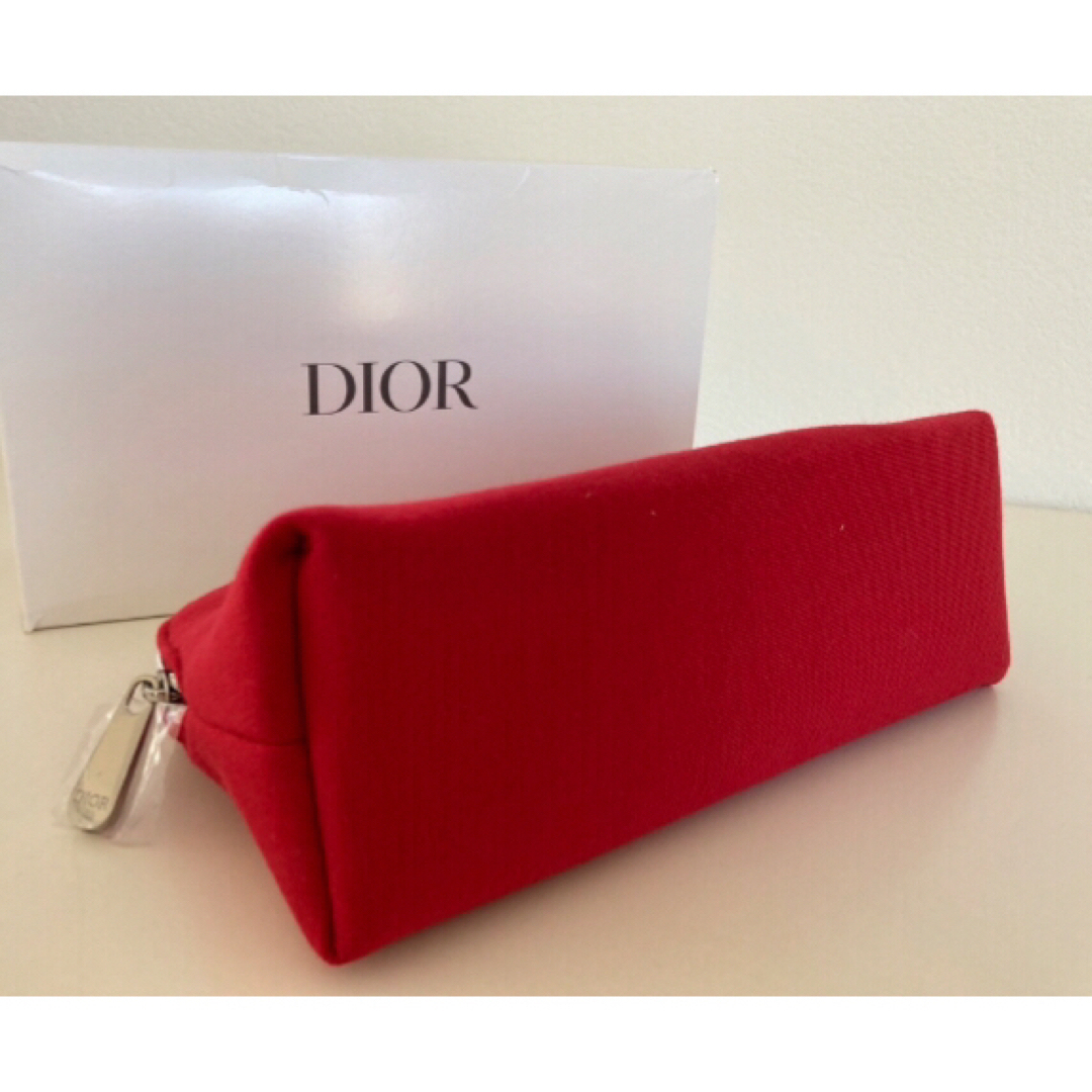 新品未使用　最新　ディオール DIOR ポーチ　ノベルティ　レッド　正規品